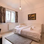 Arte - 2 Bedroom Near Coresi Mall With Free Parking Apartment *