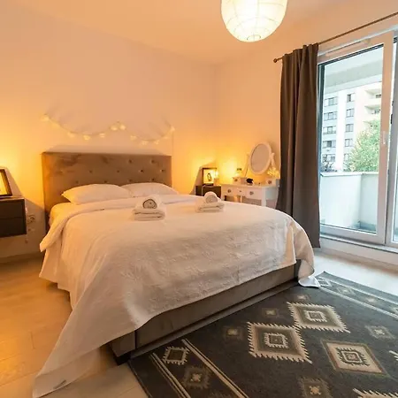 Arte - 2 Bedroom Near Coresi Mall With Free Parking * Braşov