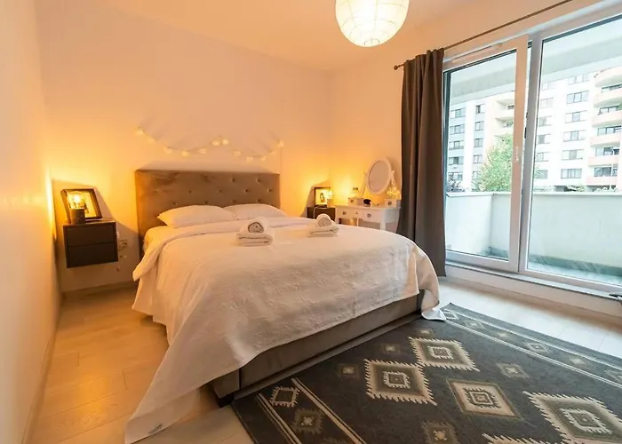 Arte - 2 Bedroom Near Coresi Mall With Free Parking * Brasov